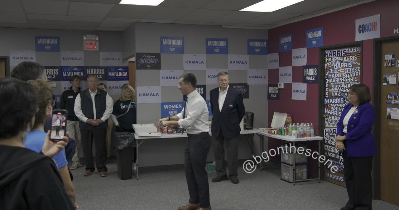 Pete Buttigieg Speaks at Canvass Launch at Democratic Party Field Office in Sterling Heights, MI