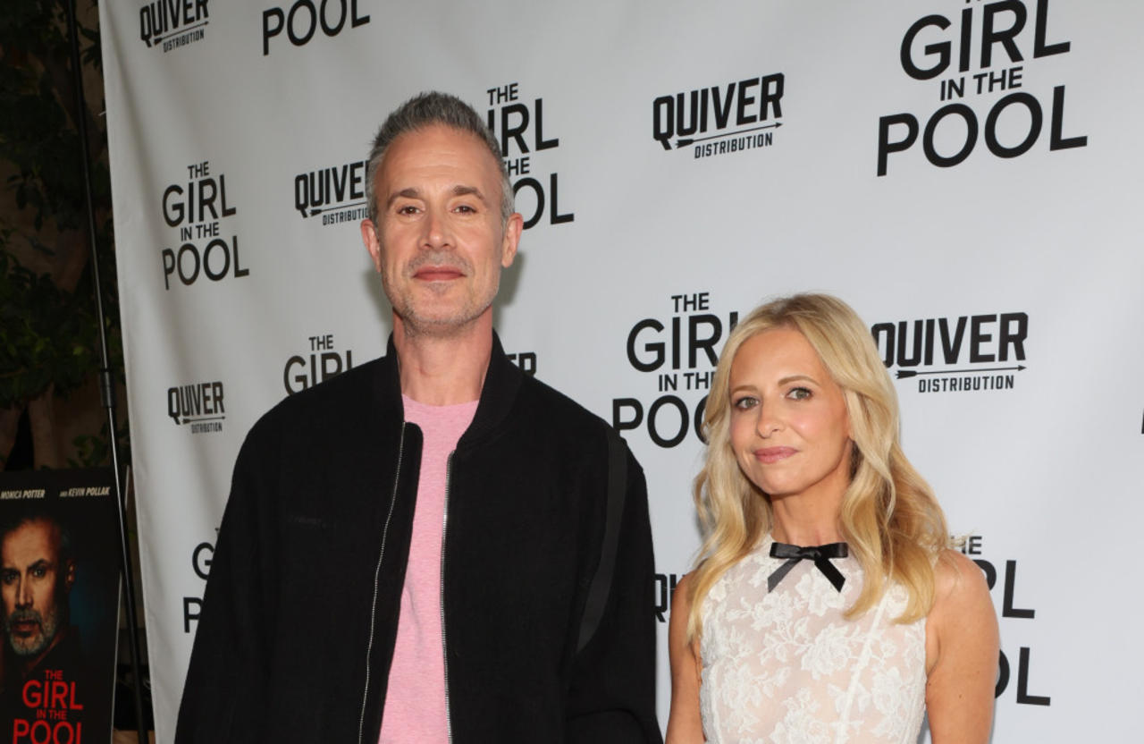 Freddie Prinze Jr. has insisted it isn't 'hard' to avoid the limelight