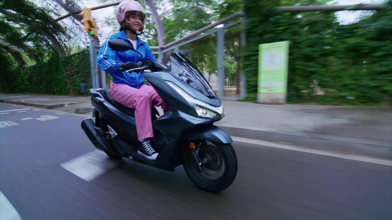 2025 Honda PCX125 Preview