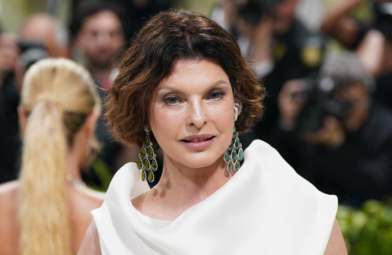 Linda Evangelista 'barely' left the house for five years