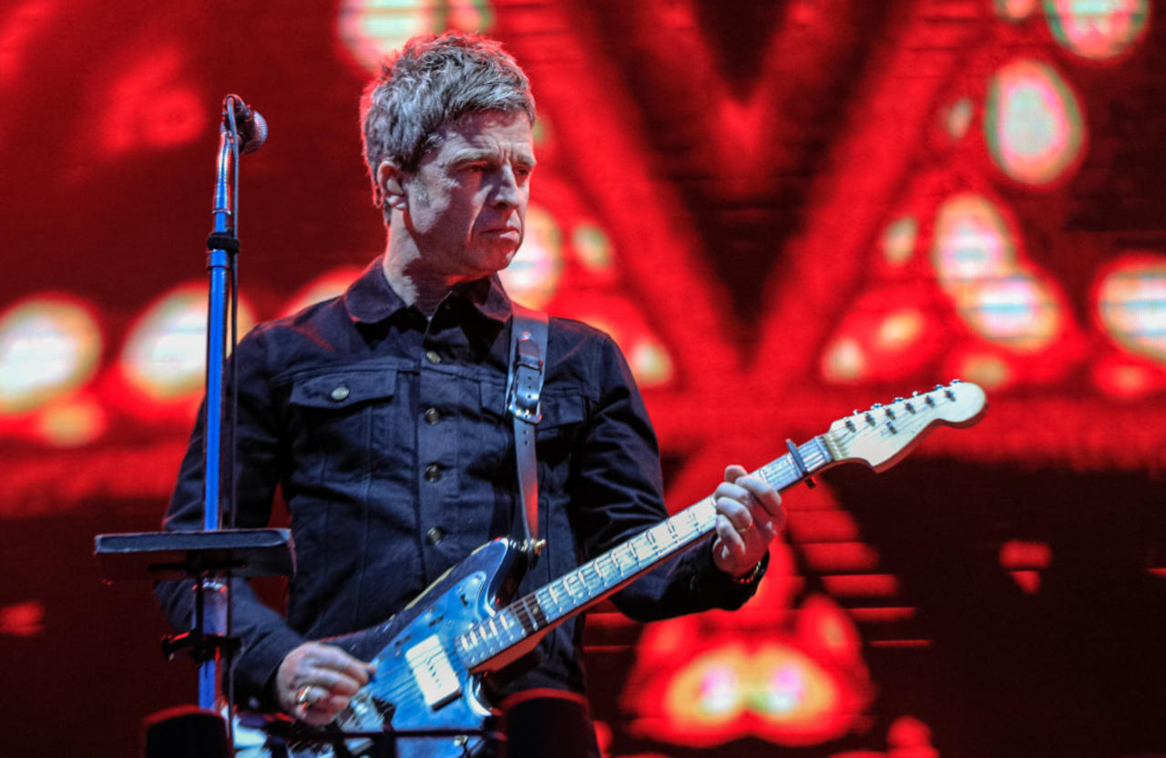 Noel Gallagher 'creates six hour version of Champagne Supernova'