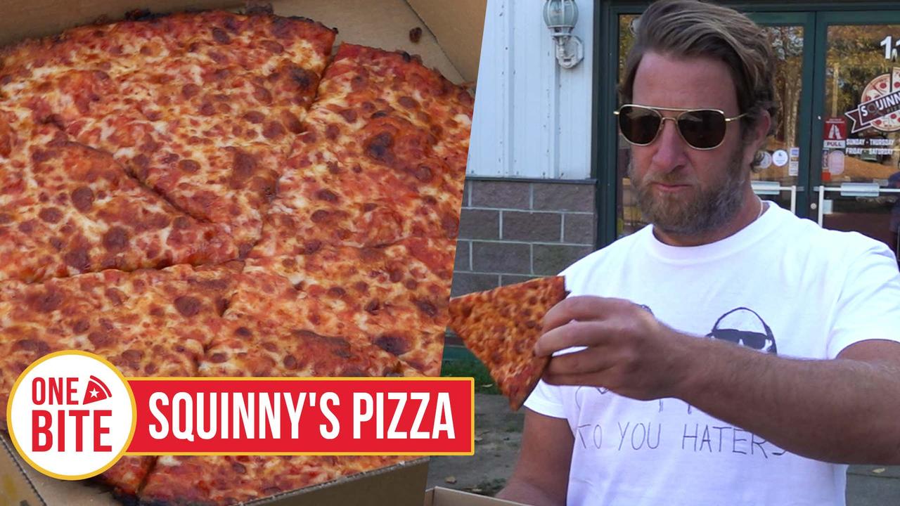 Barstool Pizza Review - Squinny's Pizza (Plymouth, MA) presented by Mugsy Jeans