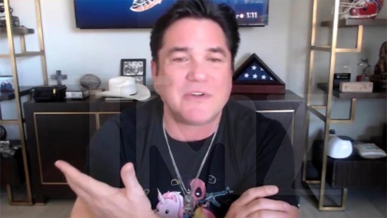 Dean Cain Says That Young Actors Shouldn't Talk About Politics