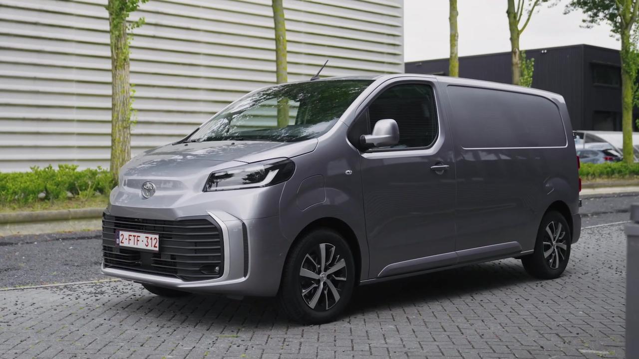 2024 Toyota Proace Comfort L1 BEV Design Preview in Grey Cloud