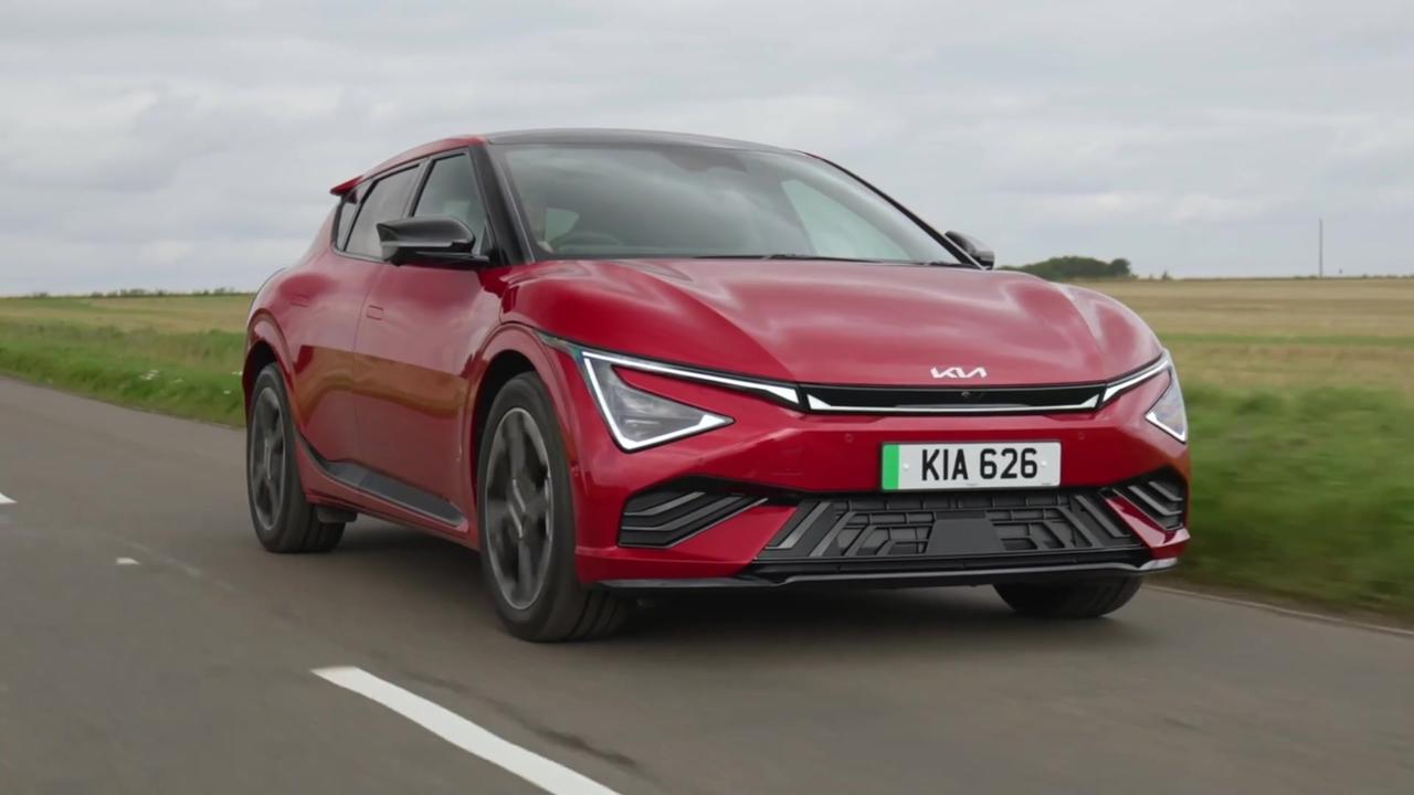 Kia EV6 ‘GT-Line S’ Driving Video