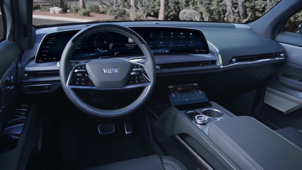 The all-electric 2026 Cadillac VISTIQ Interior Design