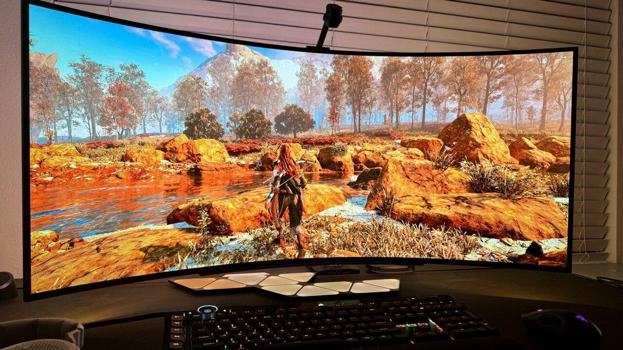 NEW Update! Horizon Zero Dawn is AWESOME on a 45" LG UltraWide OLED | BEST Gaming Monitor with HDR