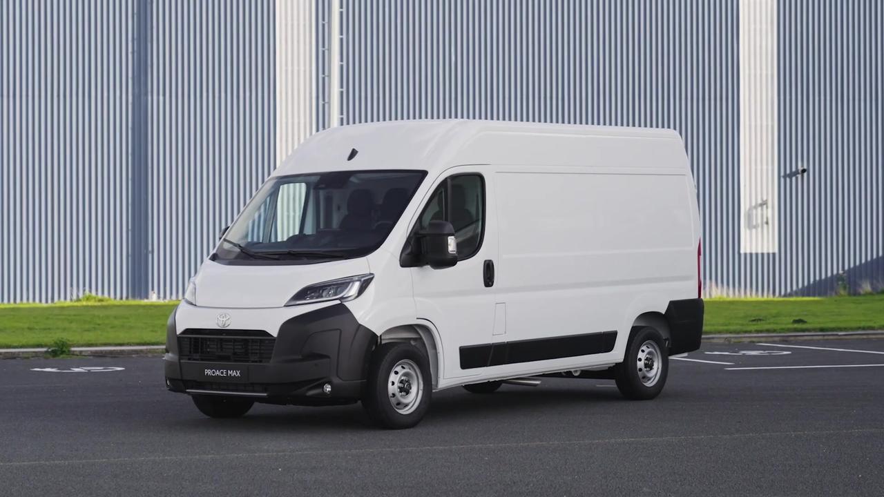 2024 Toyota Proace MAX Comfort H1L2 diesel Design Preview in White