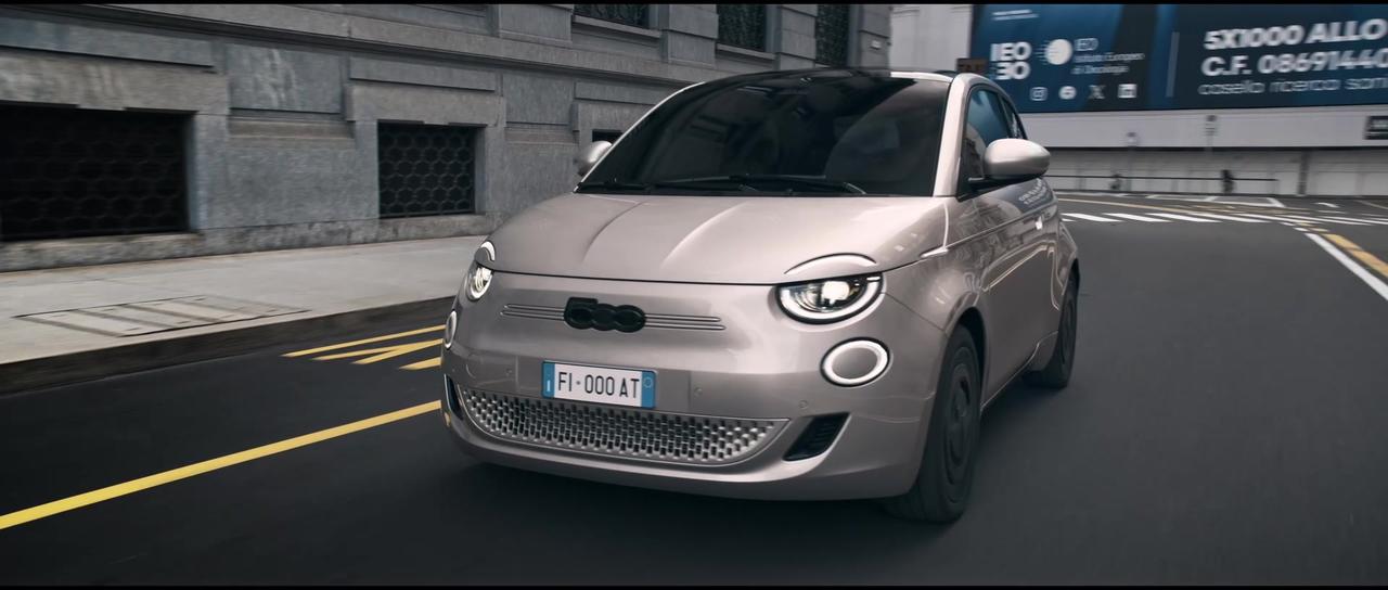 2025 Fiat 500e Giorgio Armani Collector’s Edition