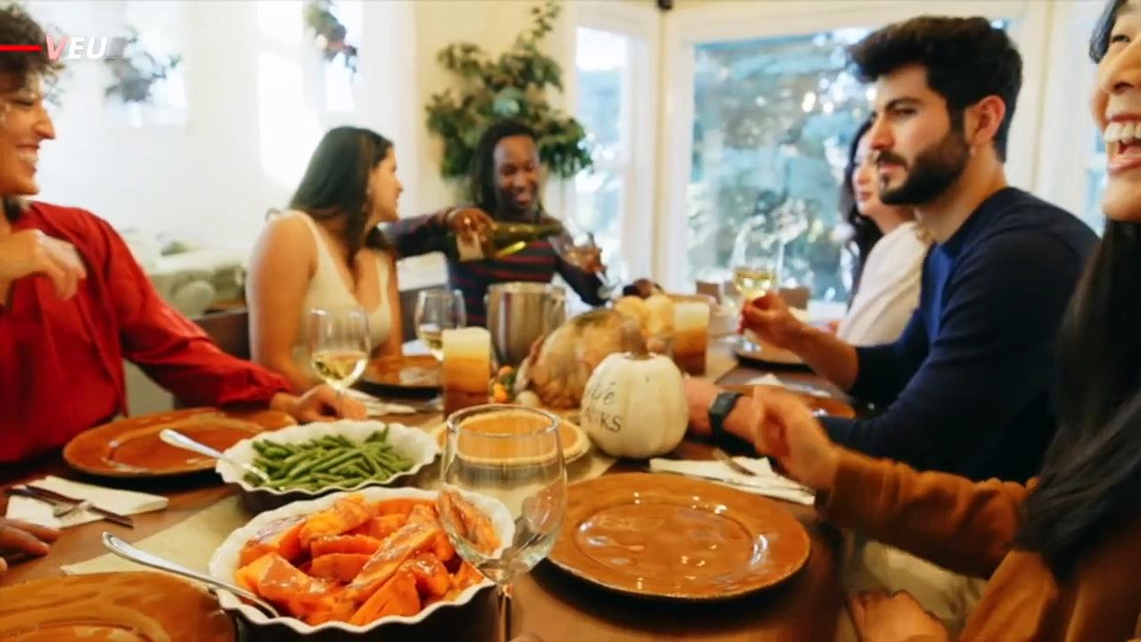 Keep The Germs and Bugs Away From All of Your Holiday Gatherings With These Tips