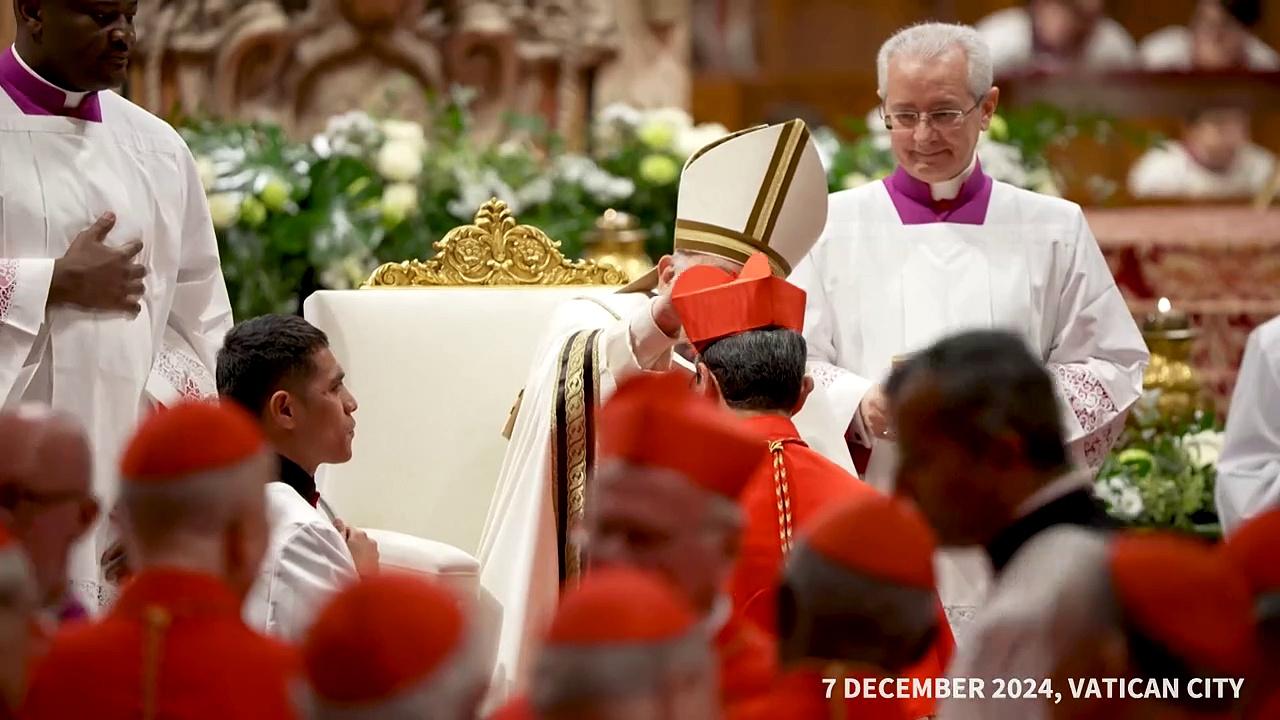 Dressing the Church: one of Rome's last clergyman tailors