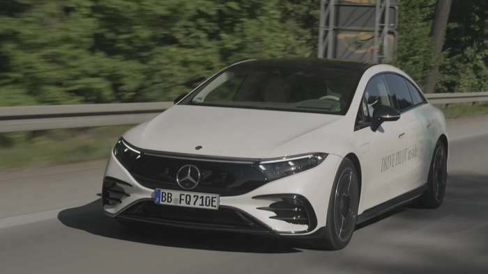 2024 Mercedes-Benz EQS - DRIVE PILOT Upgrade to 95km/h