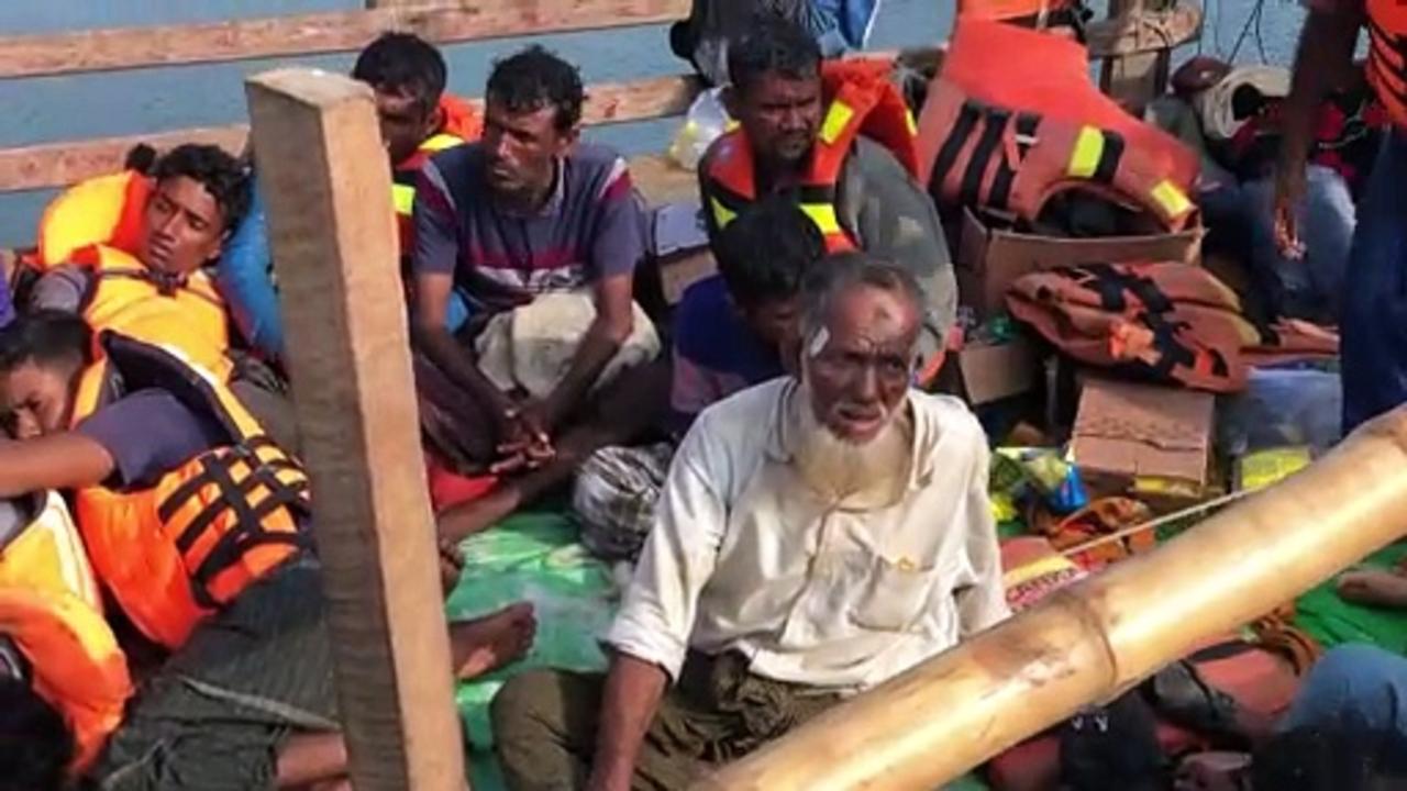 102 Rohingya refugees rescued at sea by Sri Lankan navy