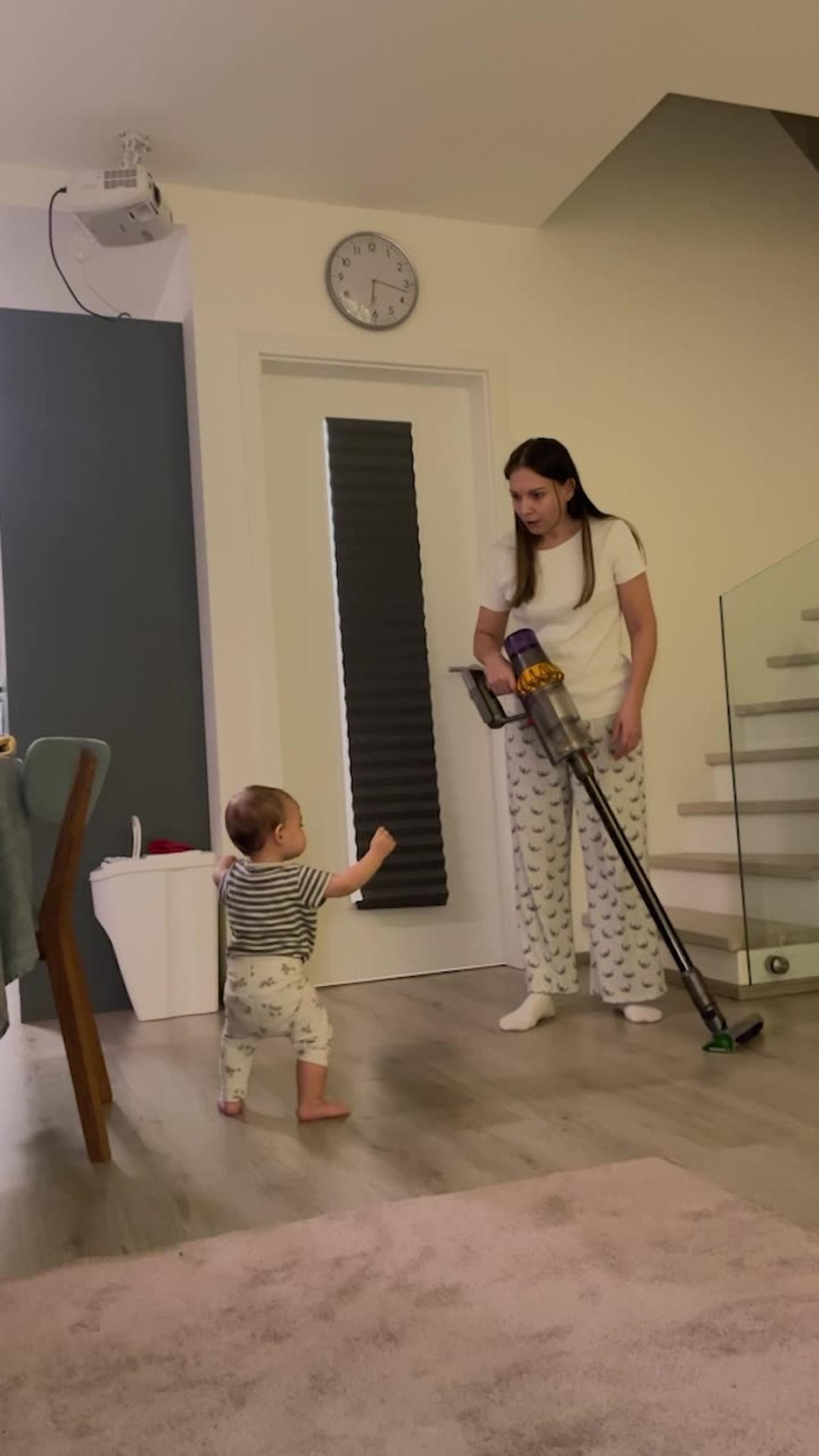 Mom Accidentally Captures Baby's First Steps