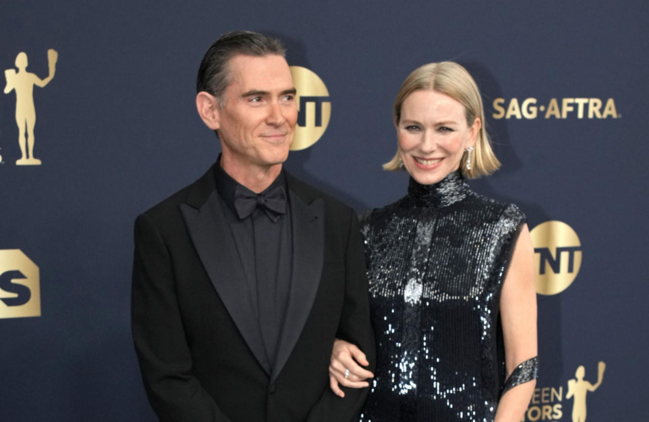 Naomi Watts loves her romantic husband Billy Crudup