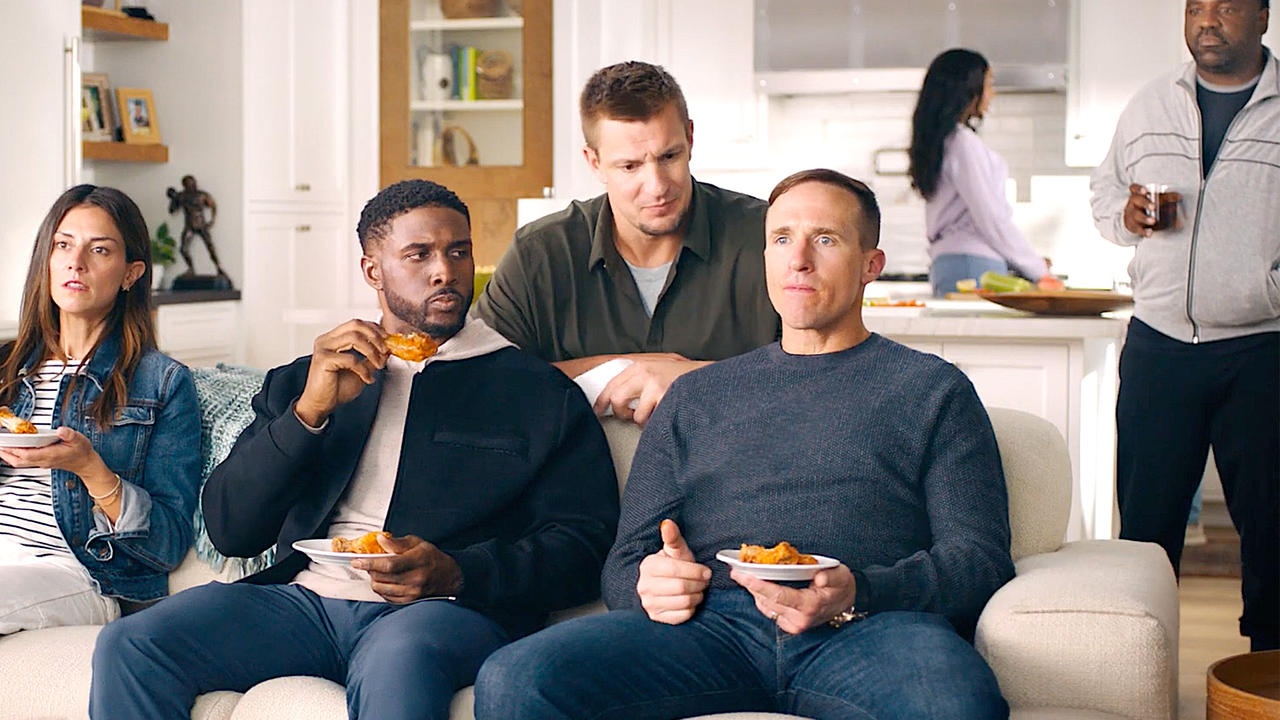 Bounty 'Everyone's Wingman' Super Bowl 2025 Commercial with Rob Gronkowski