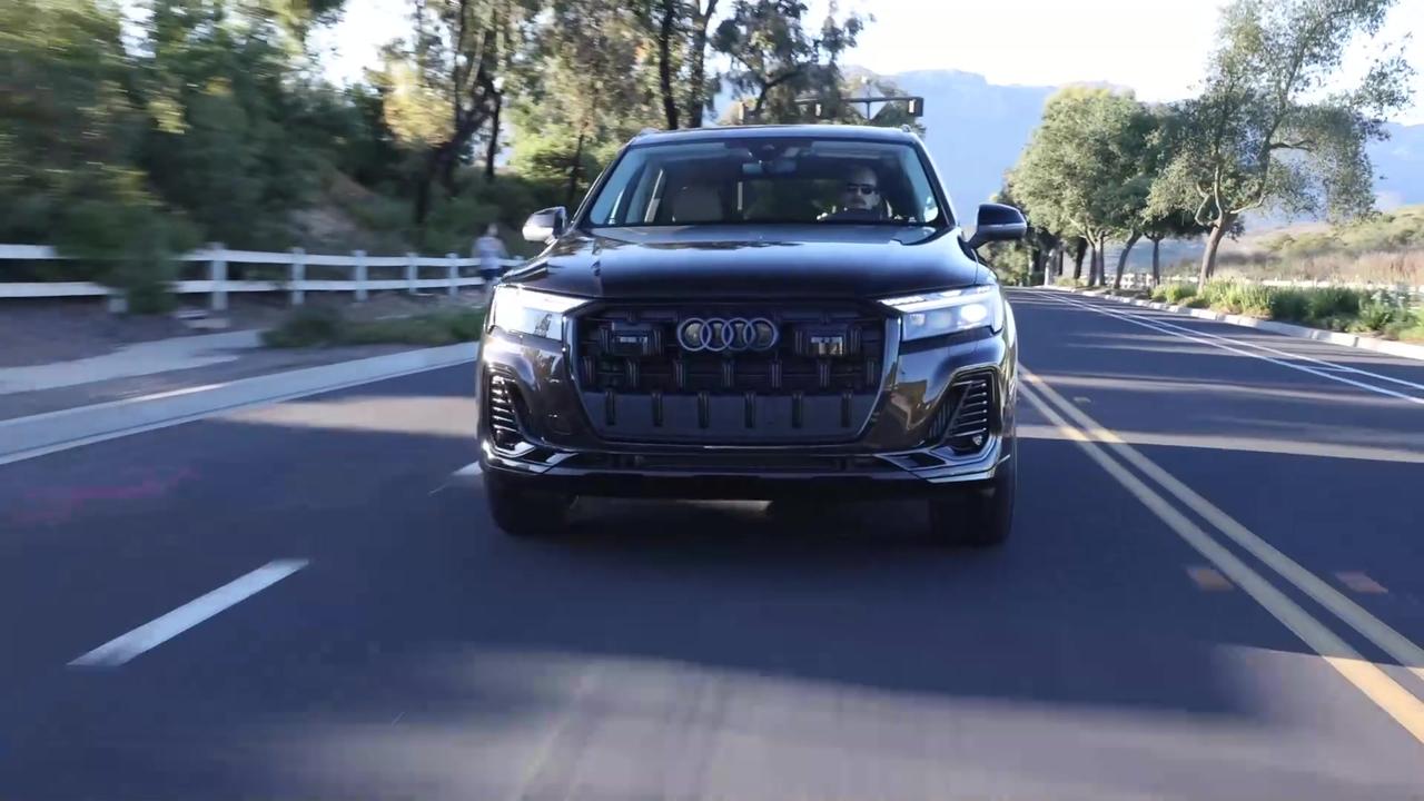 2025 Audi Q7 in Tamarind Brown Driving Video