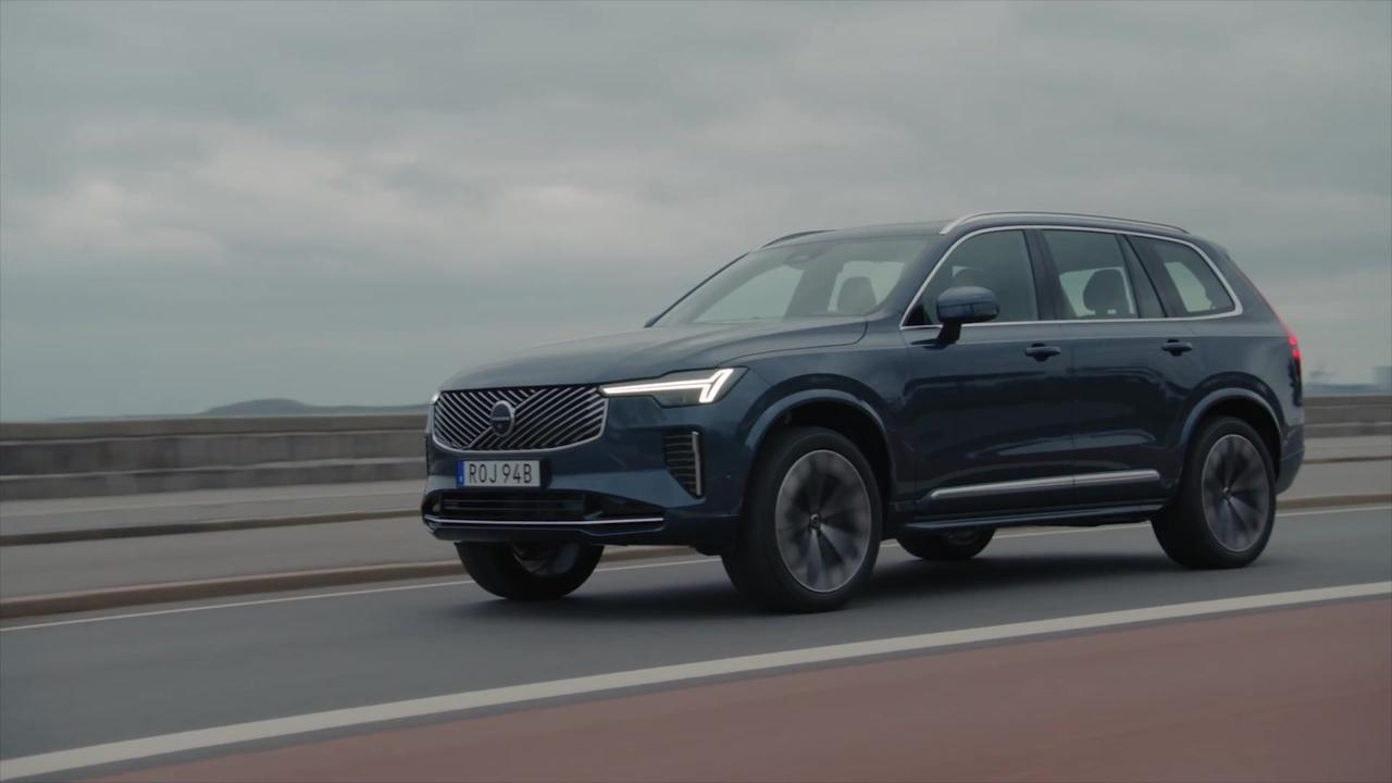 New Volvo XC90 B5 Driving Video