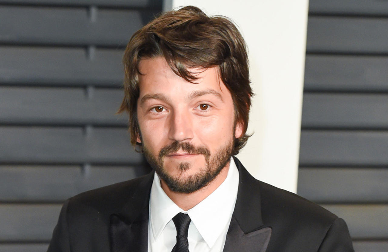 Diego Luna misses 'Kiss of the Spider Woman' premiere