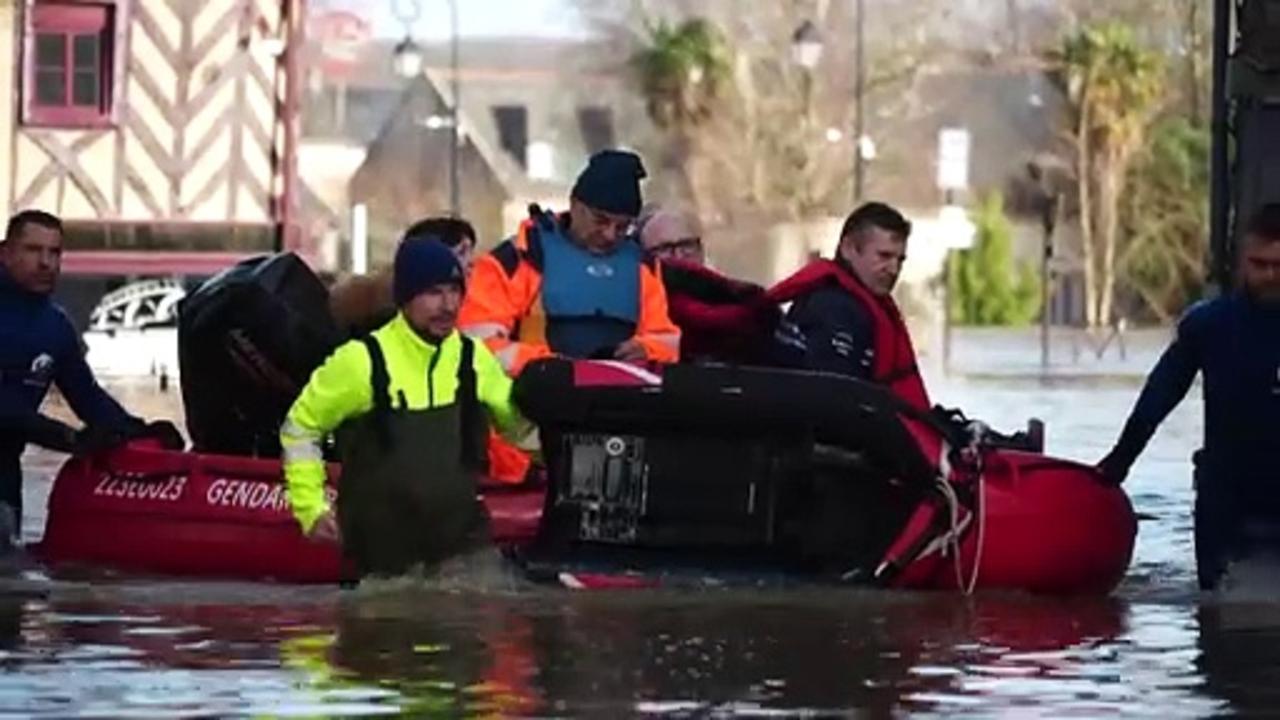 Severe floods in western France after heavy rains