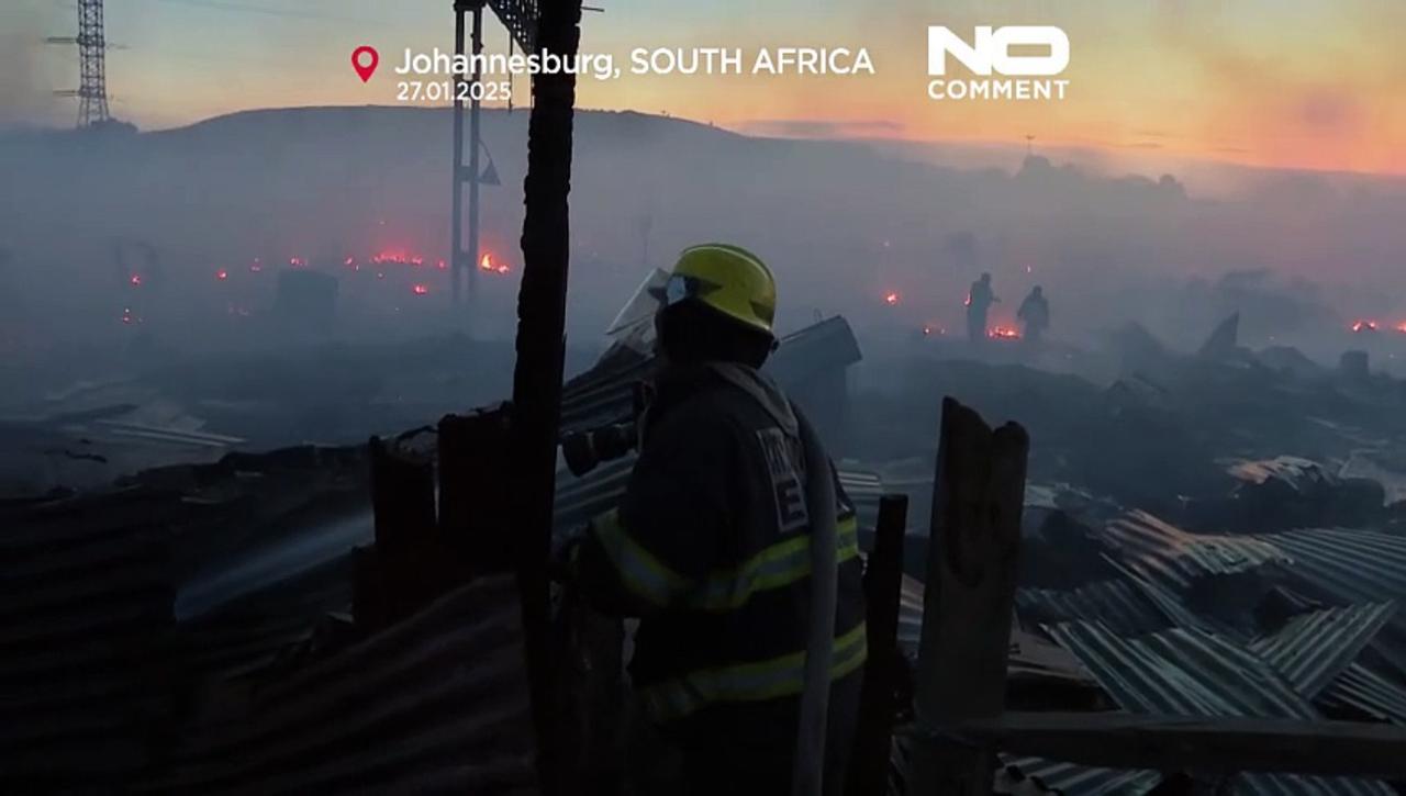 Johannesburg neighbourhood devastated by fire