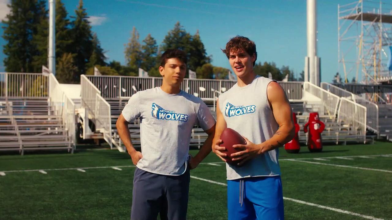 Sidelined The QB and Me Movie Trailer - Noah Beck, Siena Agudong, Drew Ray Tanner