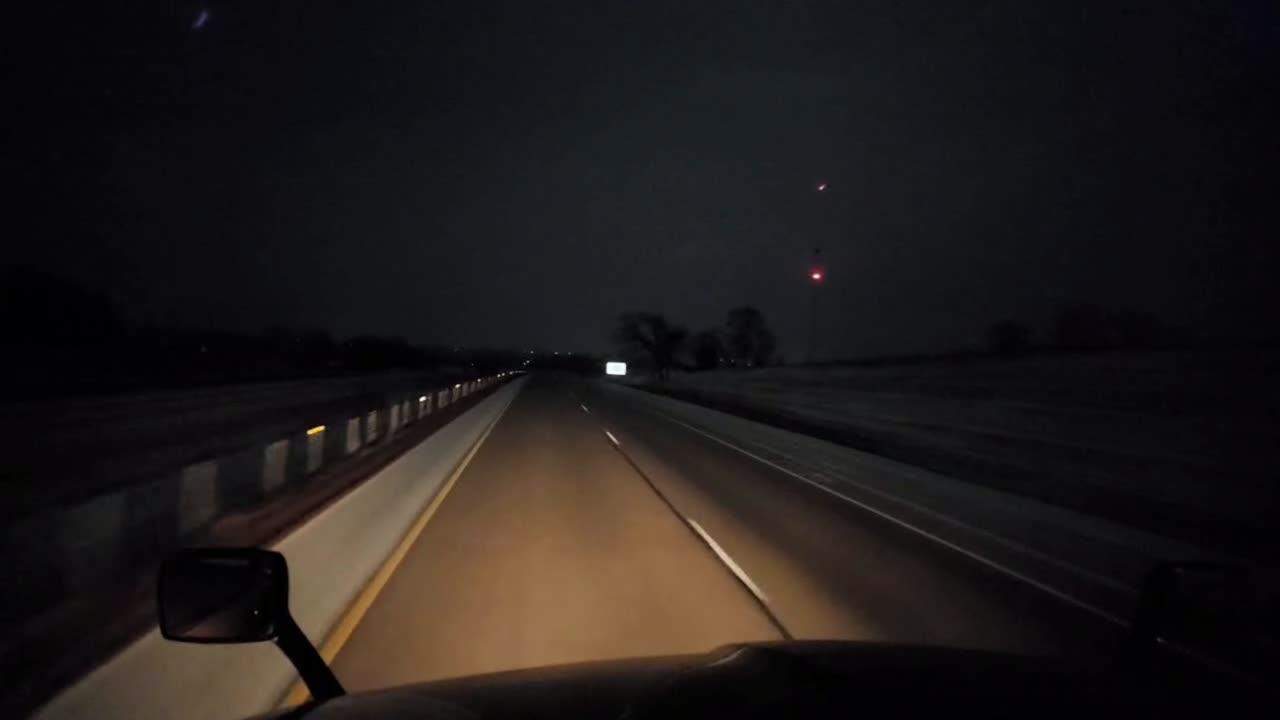 #886 USA IRL. Snow Coming. Long Prairie MN to Milwaukee to Green Bay WI