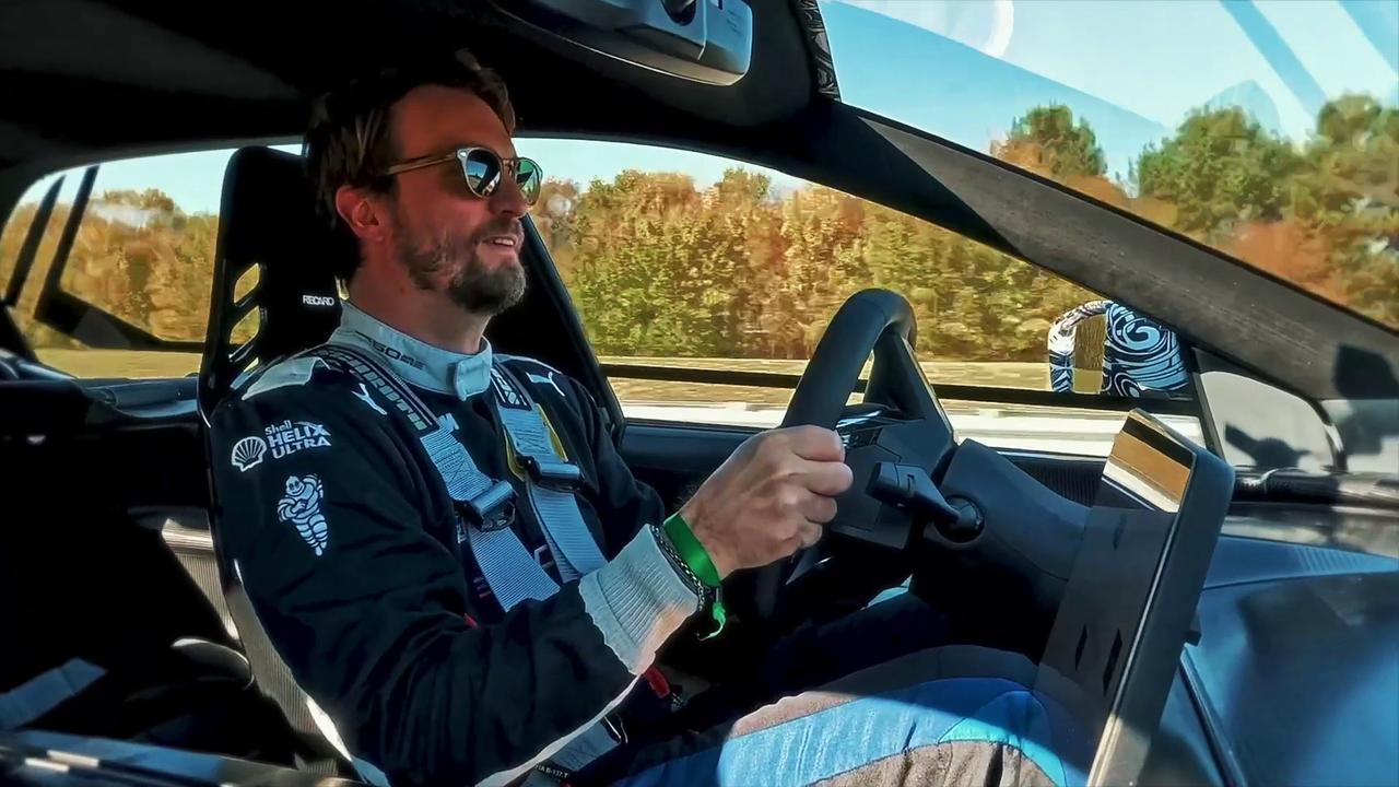 BMW VDX Vision Driving Experience - TestDrive with Jens Klingmann