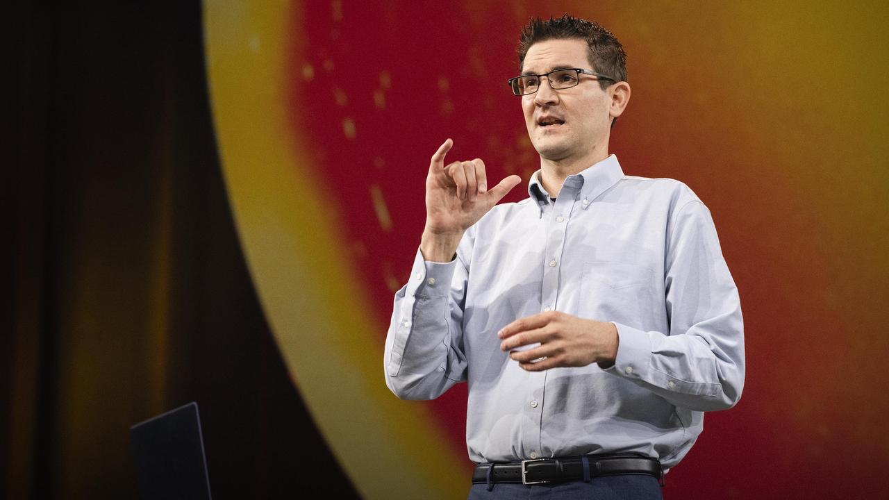 How AI can bridge the Deaf and hearing worlds | Adam Munder