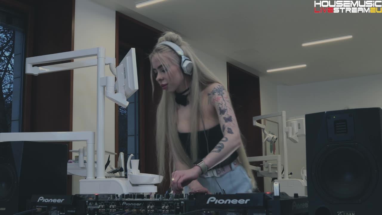 Bella Kri - Live @ Lounge Dental (Düsseldorf, Germany) [Melodic