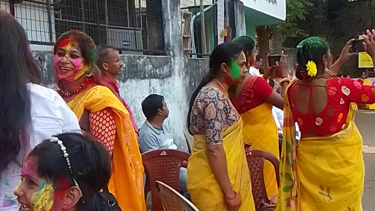 Celebrating Holi 14/03/'25
