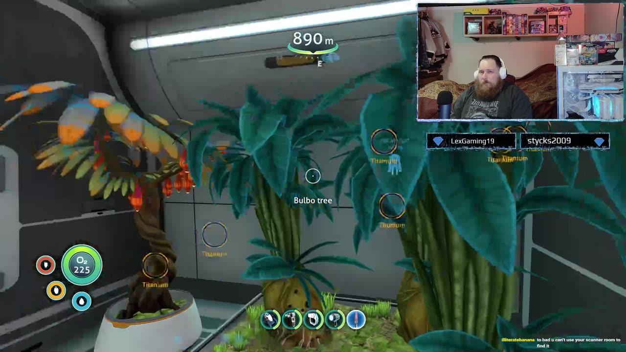 Knocking Out Phoenix. Then Some Base building in Sub | Aqua Plays Some Games