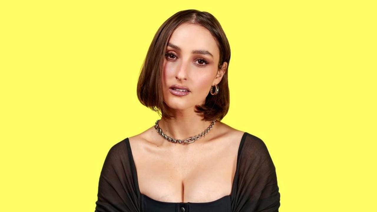 BANKS 'Waiting Game' Lyrics & Meaning | Genius Verified