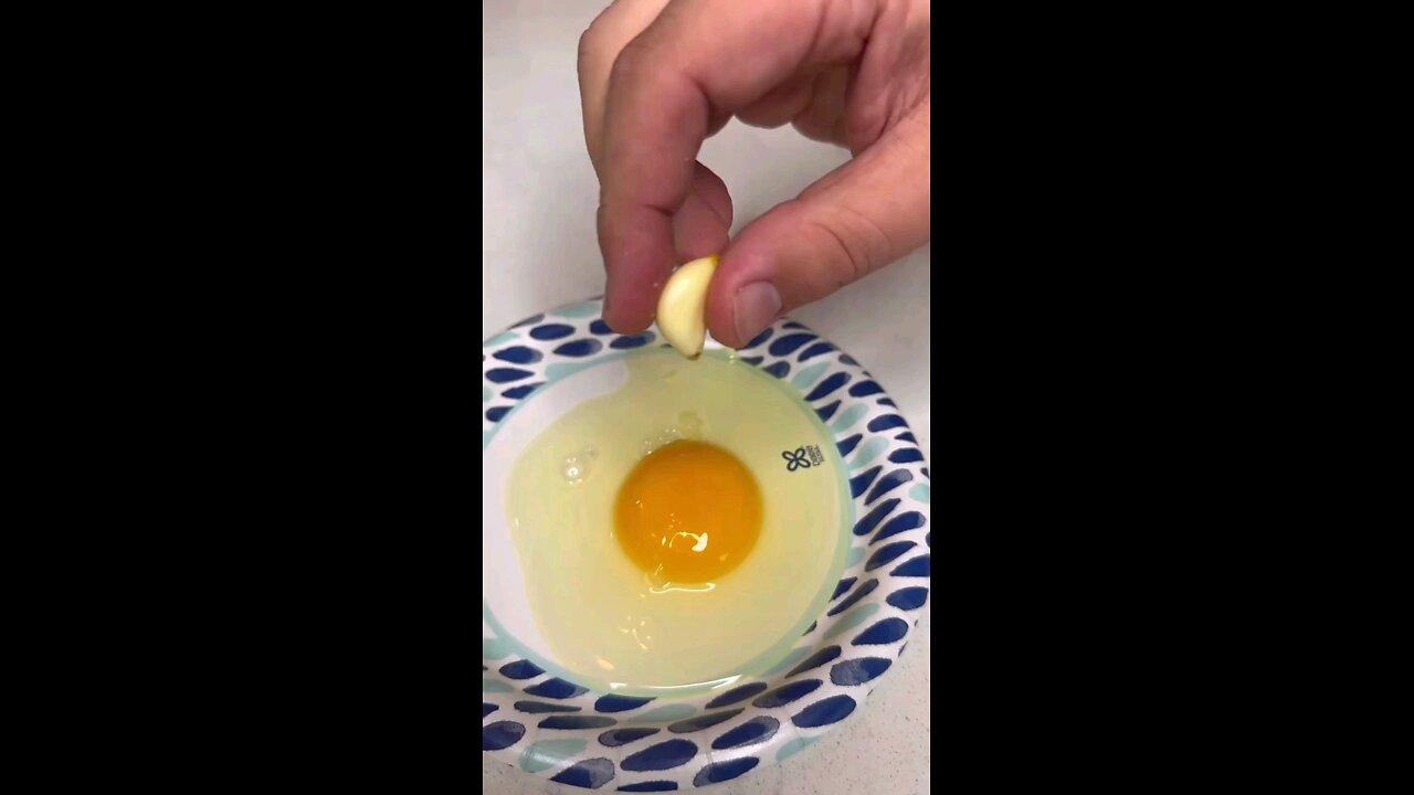 Can you pull out the yolk using garlic?