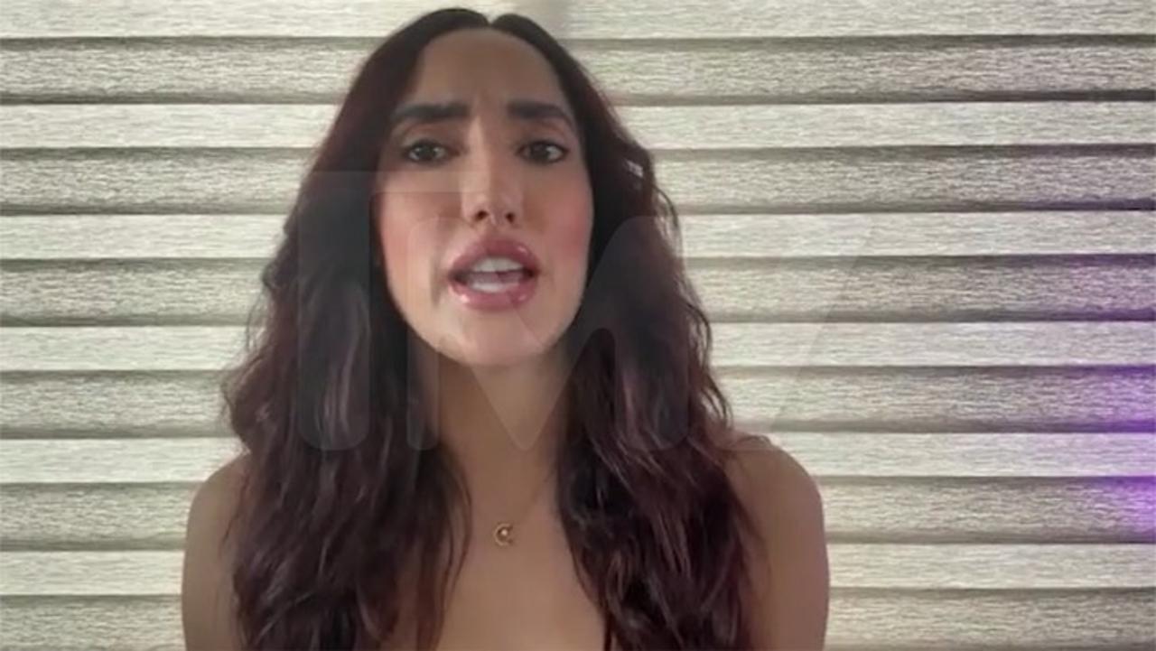 Chloe Amour's OnlyFans Billboard Repeatedly Vandalized, Vows to Keep It Up