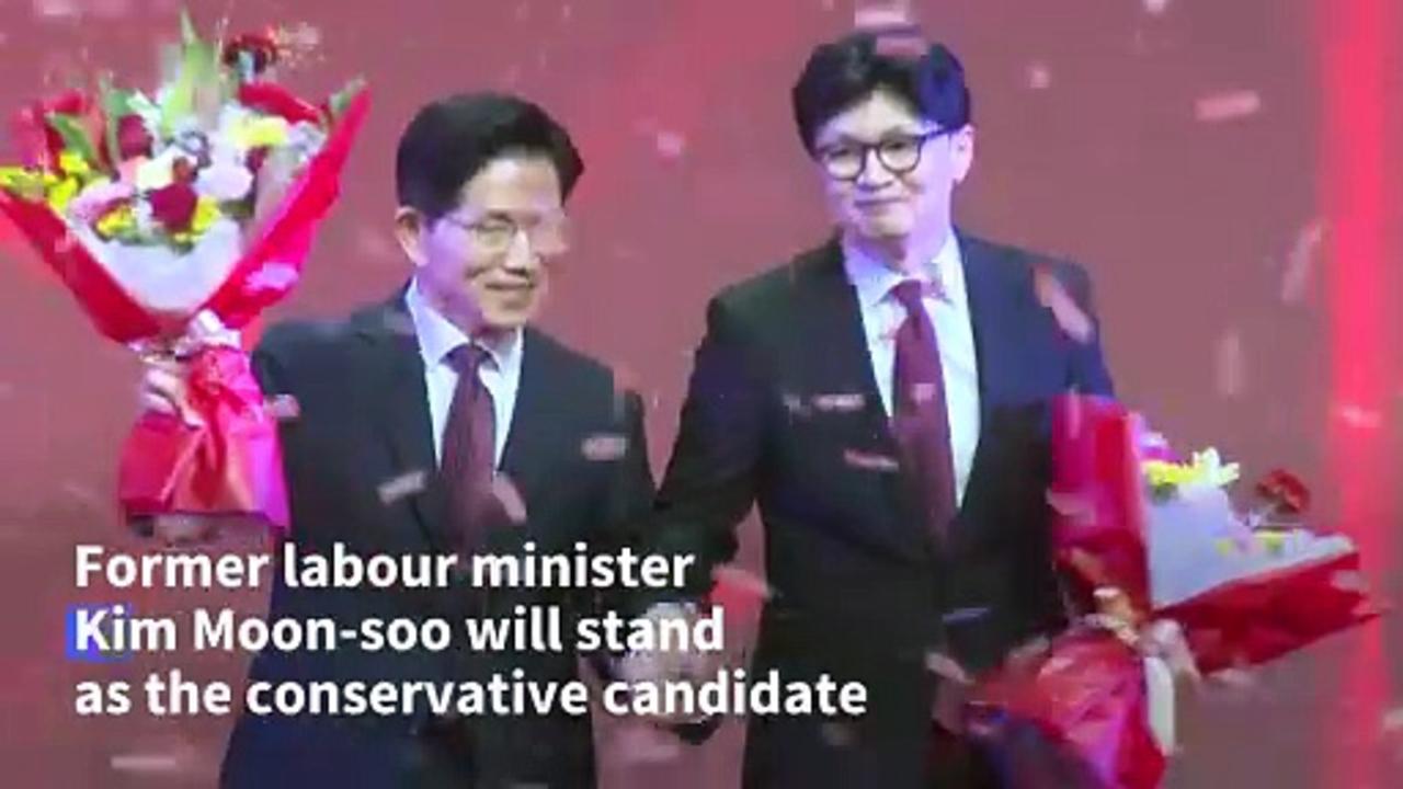 South Korea ruling conservative party names presidential candidate