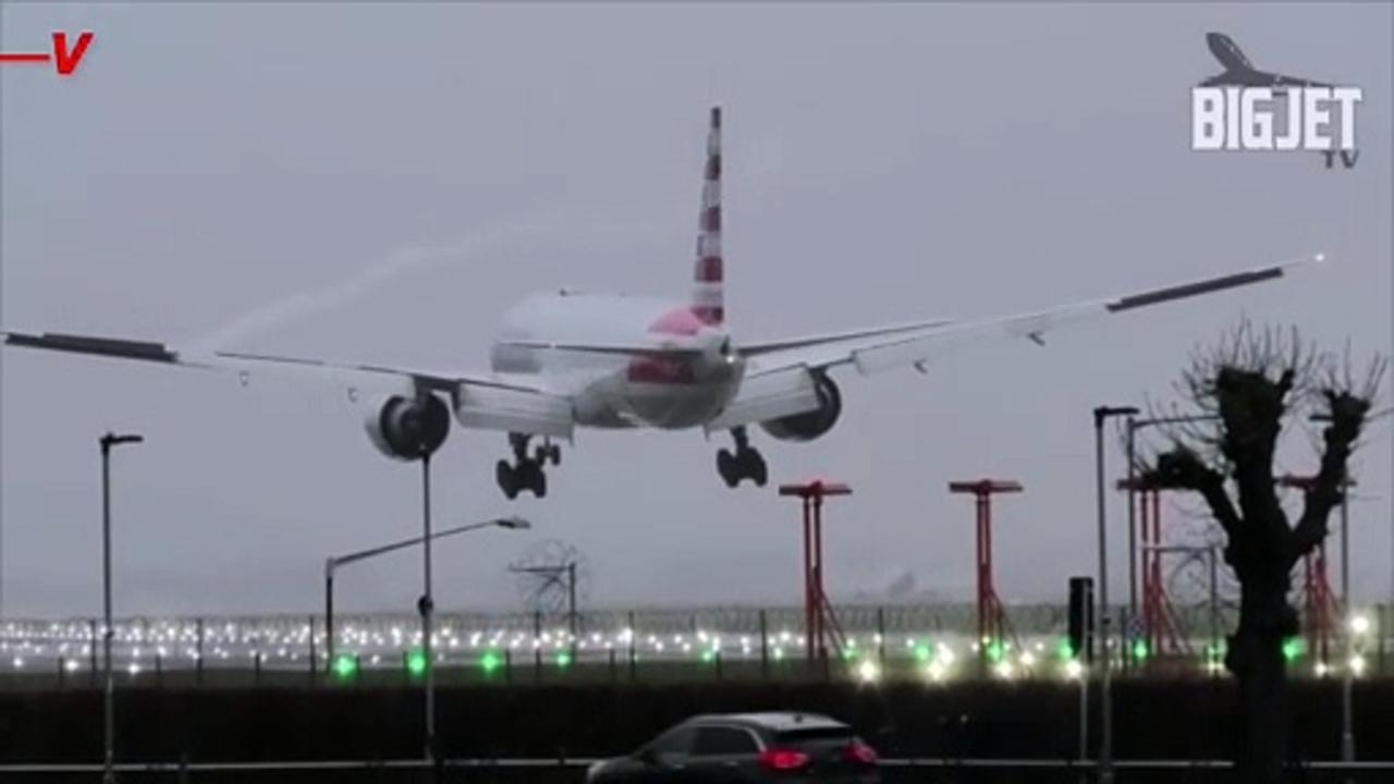 This Might Be The Most Terrifying Plane Landing You’ll Ever See