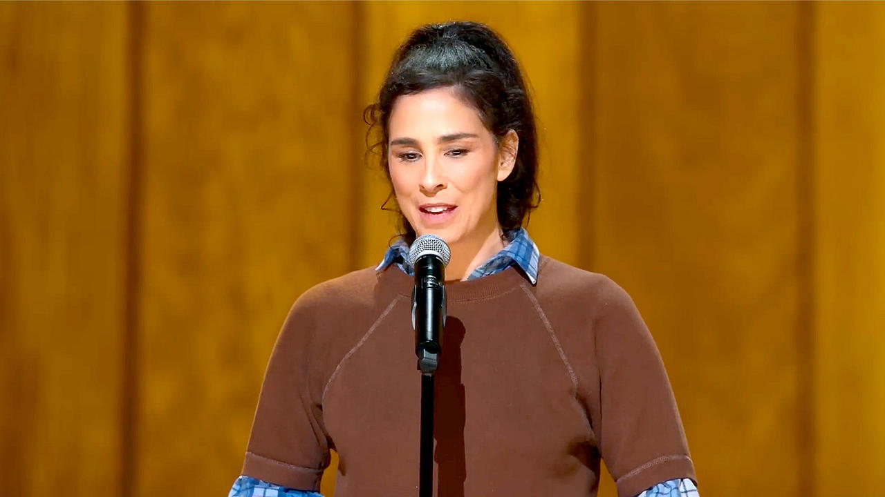 Sarah Silverman Finds the Funny in Life, Loss, and Everything In Between