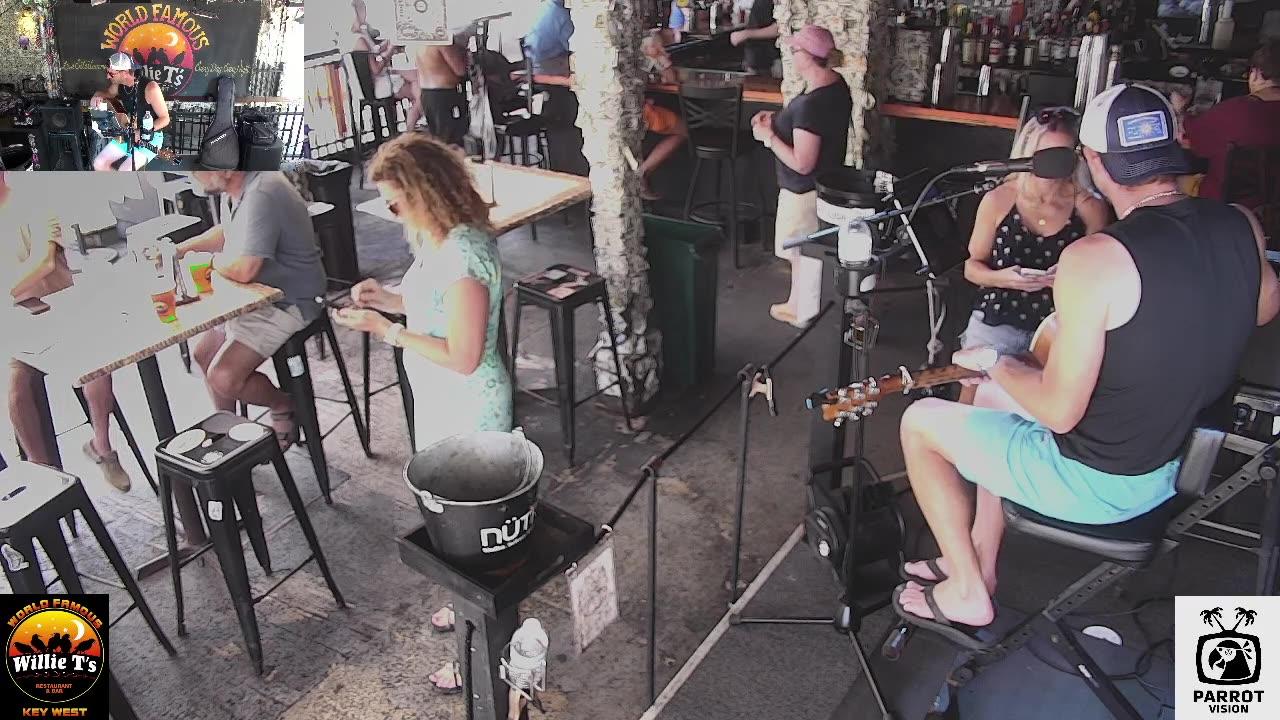 LIVE Music Everyday!