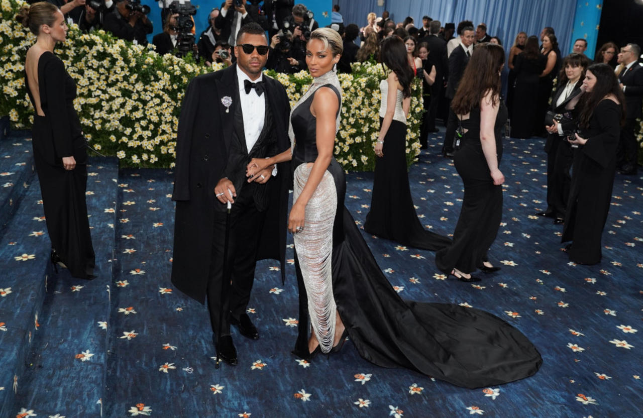 Ciara hints Rihanna has discussed possibility of 4th child just hours after confirming 3rd pregnancy