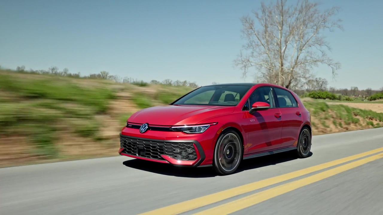 2025 Volkswagen Golf GTI Autobahn in Kings Red Metallic Driving Video
