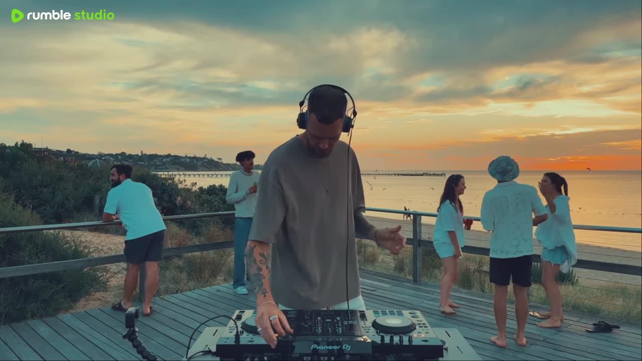 Afro House Sunset Mix 2025 | Public Beach Party Vibes