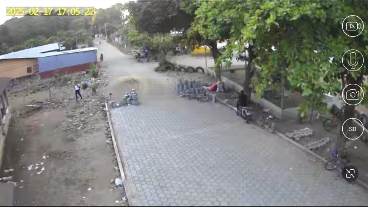 Camara Calle La Blanca - Jueves 08 Mayo 2025 - Transmisión en vivo
