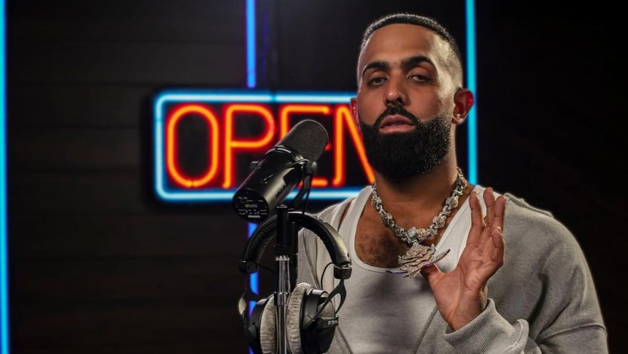 Eladio Carrión 'Him' (Live Performance) | Open Mic
