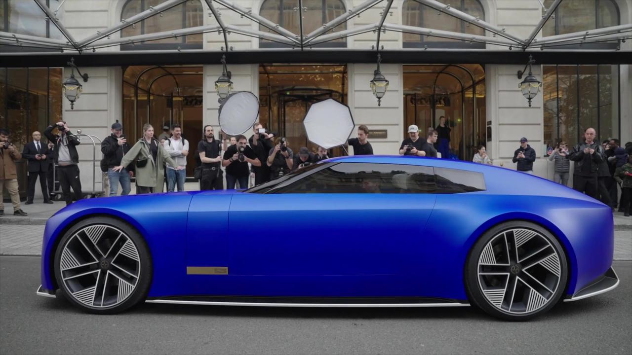 Jaguar Type 00 - Paris Fashion Week 2025