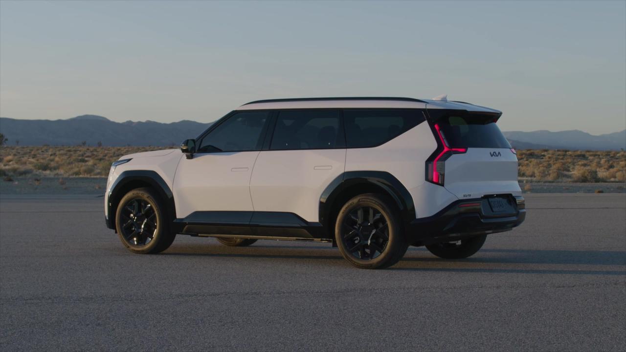 The 2026 Kia EV9 Nightfall Edition Design preview