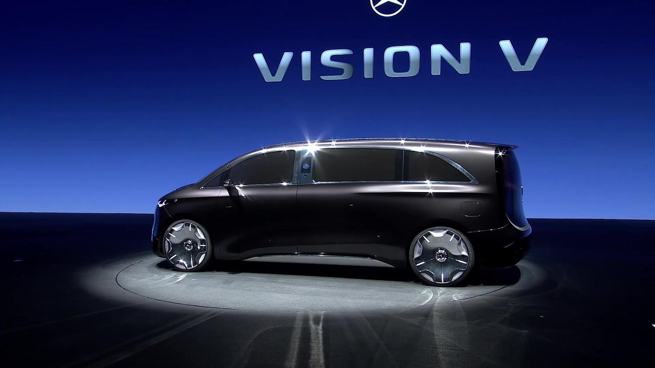 World premiere Mercedes-Benz V-Class at Auto Shanghai 2025