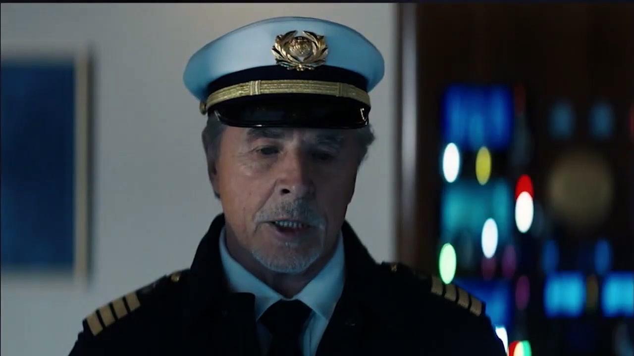 Doctor Odyssey S01E18 The Wave, Part 2