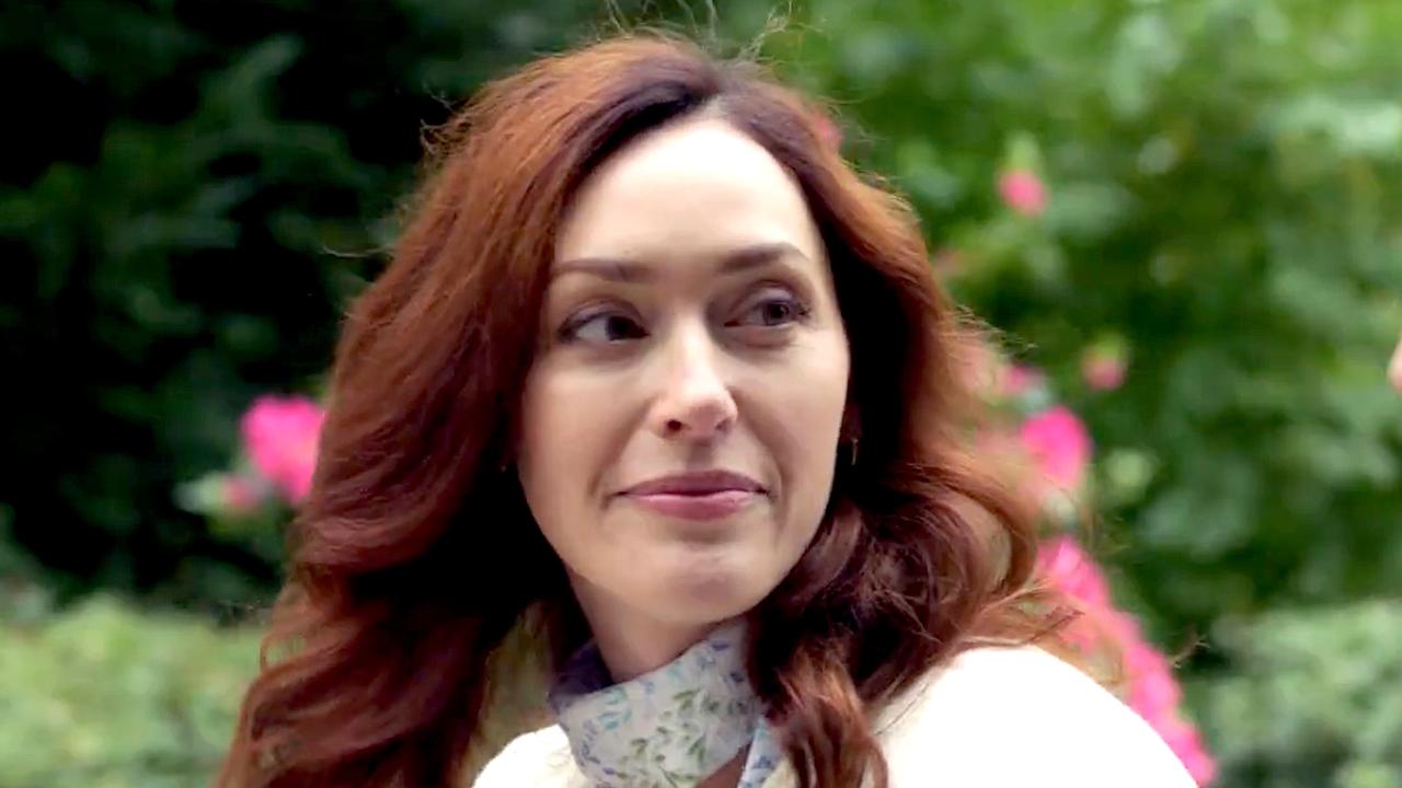 Sneak Peek at Hallmark's Love on the Danube: Kissing Stars