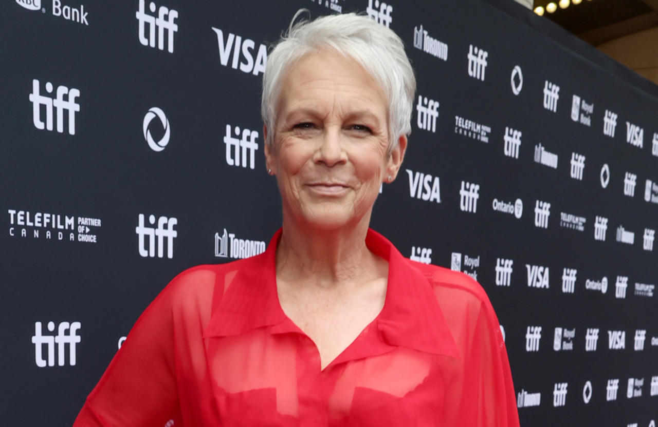 Jamie Lee Curtis regrets undergoing cosmetic surgery